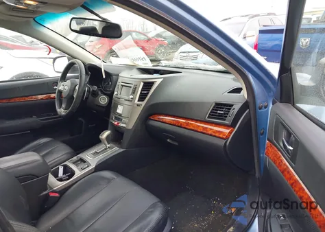 2012 Subaru Legacy 3.6R Limited из США, поврежденный, VIN 4S3BMDK60C2010848